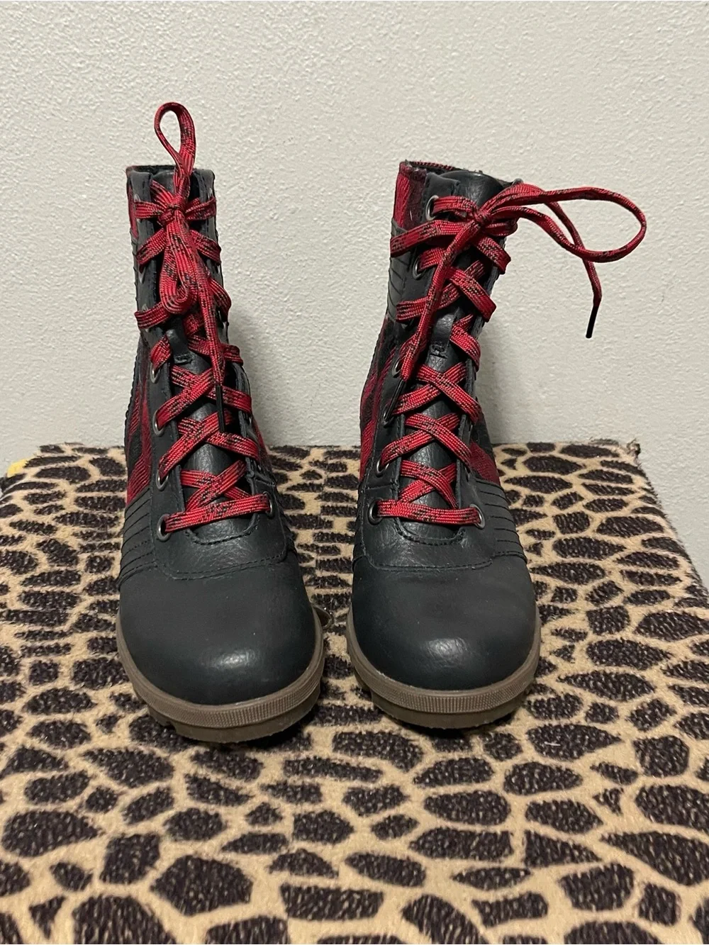 Sorel Lexie Buffalo Plaid Hidden Ankle Boots Lace Up Black Girls Size 37/5